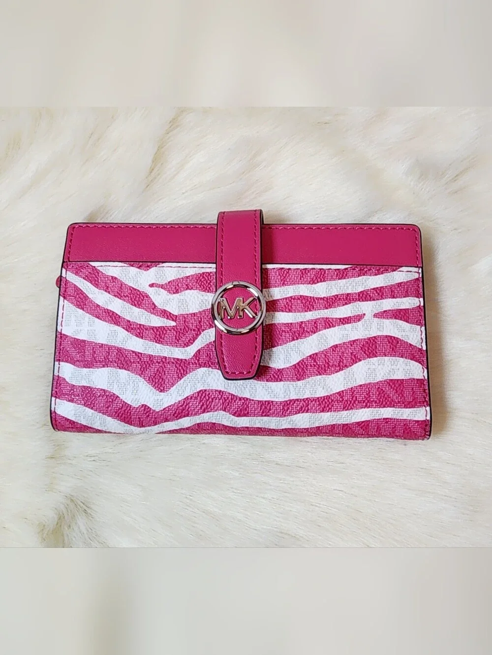 Michael Kors Greenwich Wallet